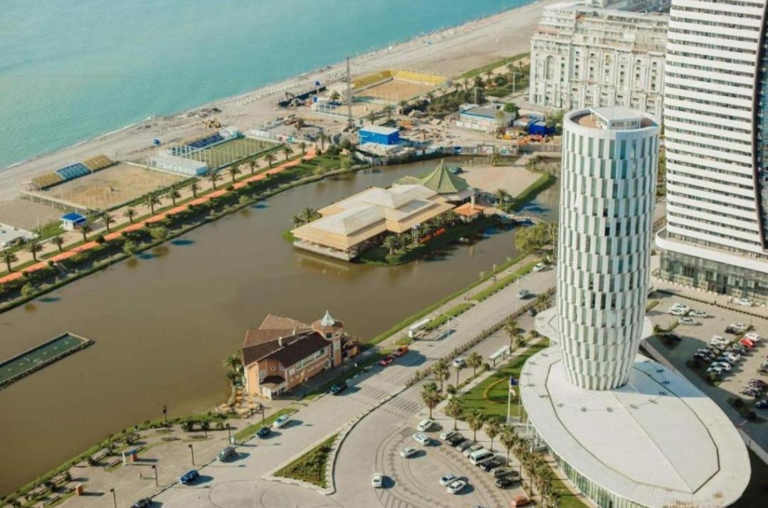 Lamar Hotel Батуми Экстерьер фото